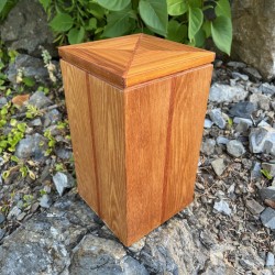 Rimu Urn - Large